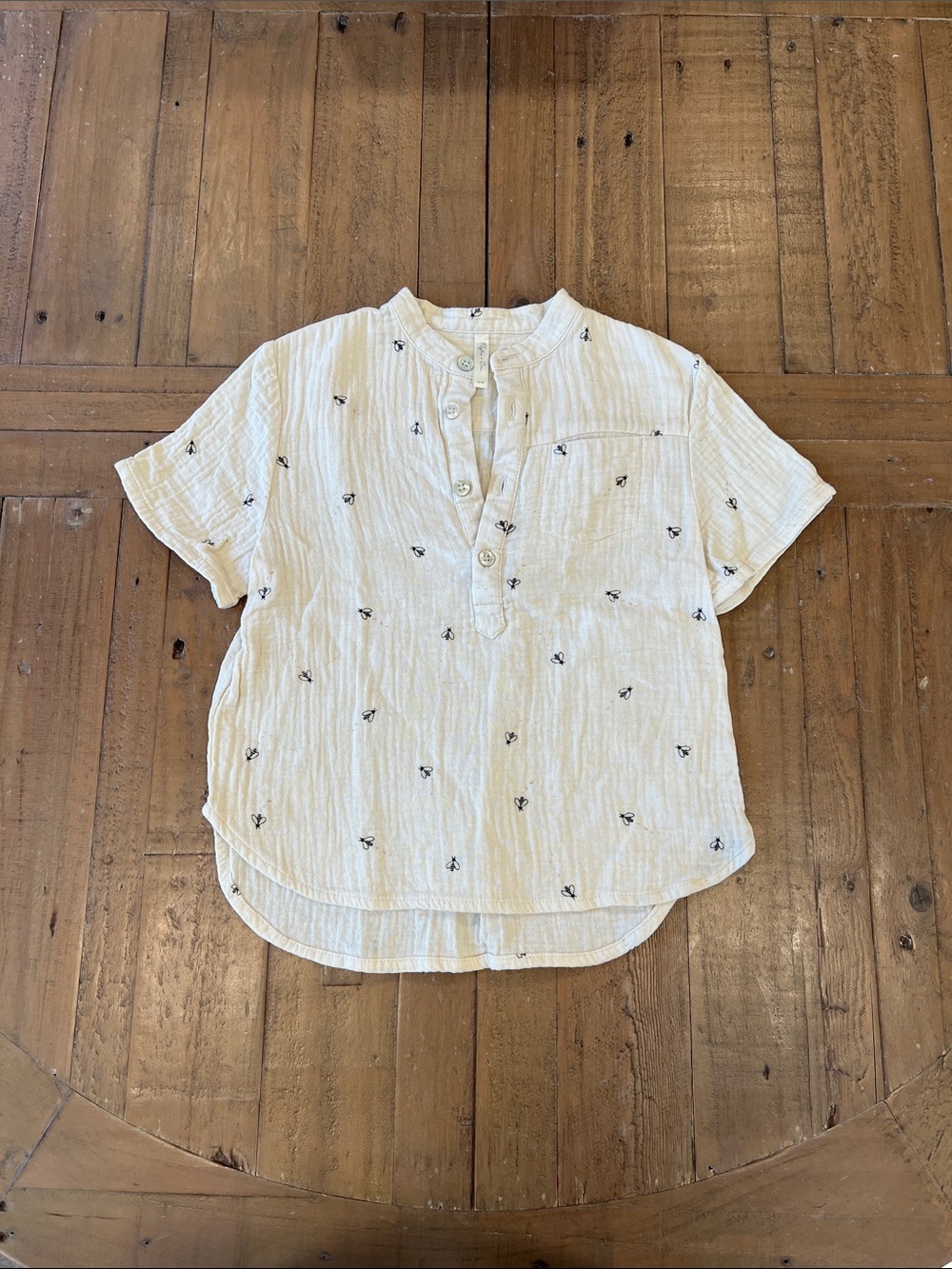 Rylee + cru mason gauzy bee print short sleeve shirt 4-5 years